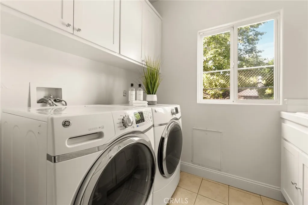 16511 Alyse Court, Encino, CA, 91436