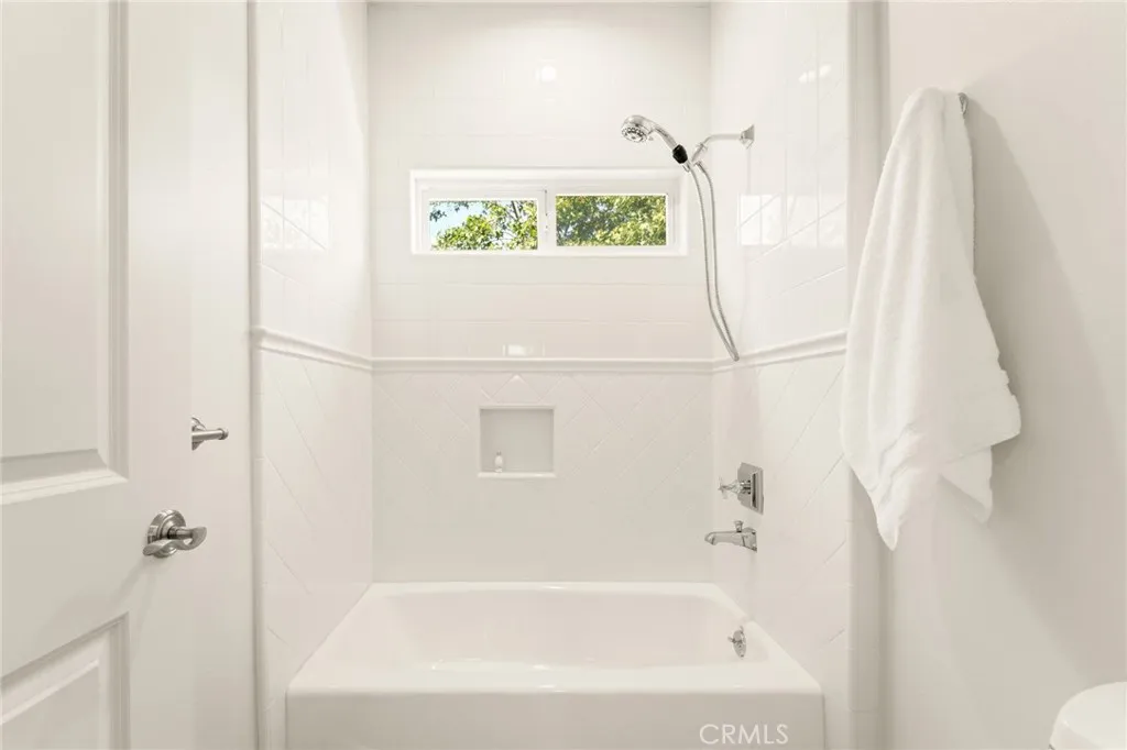 16511 Alyse Court, Encino, CA, 91436