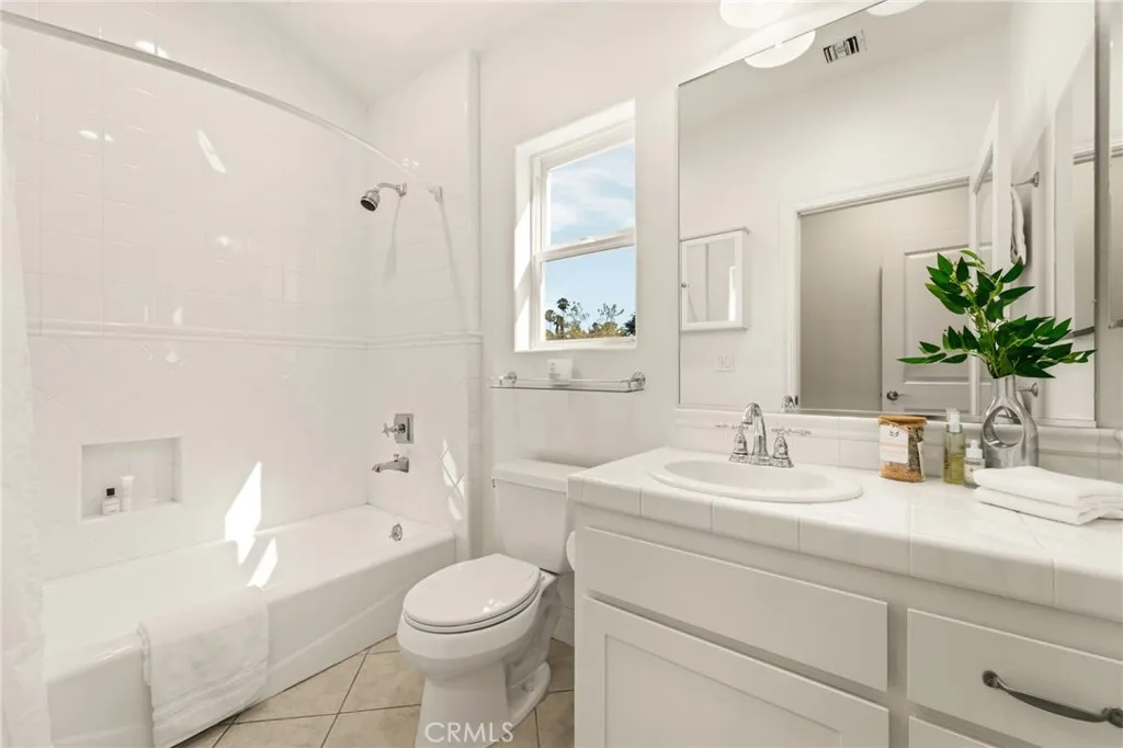 16511 Alyse Court, Encino, CA, 91436