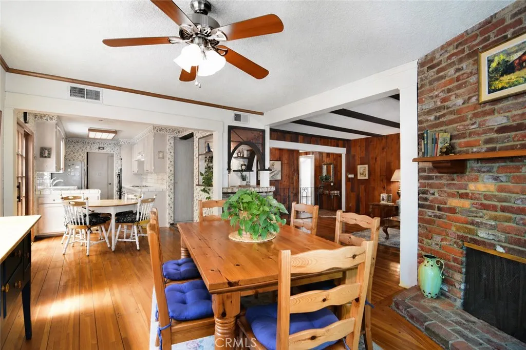 5300 Garden Grove Avenue, Tarzana, CA, 91356