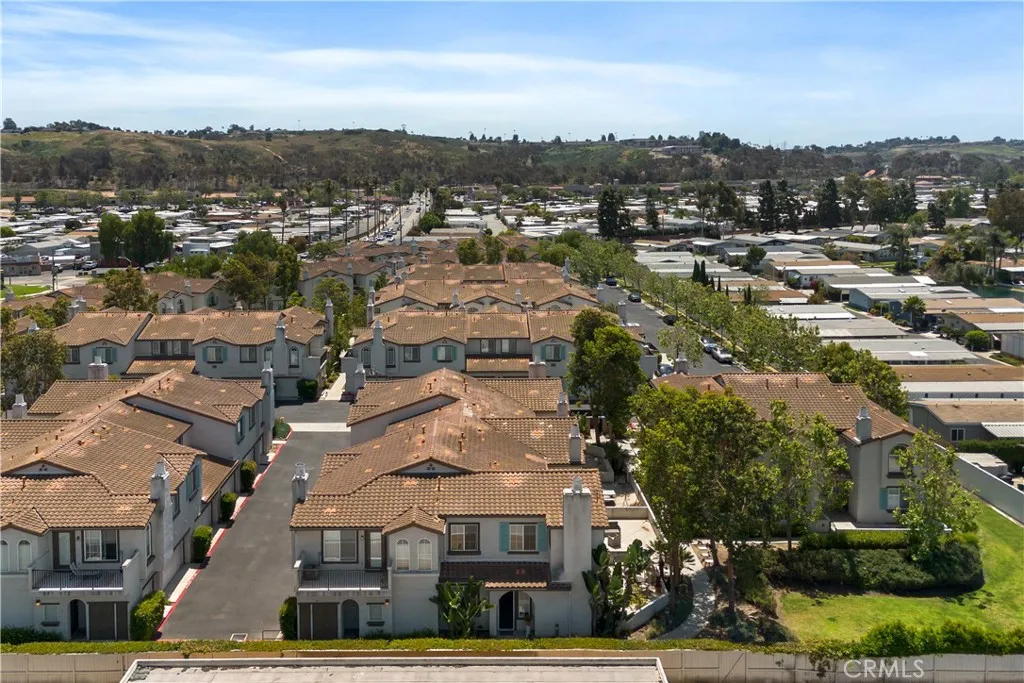 Photo #25: OC26090599 Listing: Photo #25