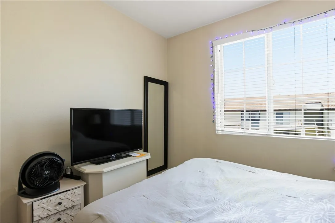 Photo #17: OC26090599 Listing: Photo #17