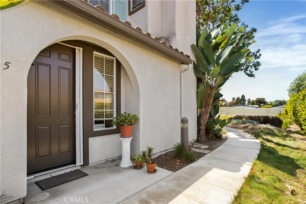 Photo #2: OC26090599 Listing: Photo #2