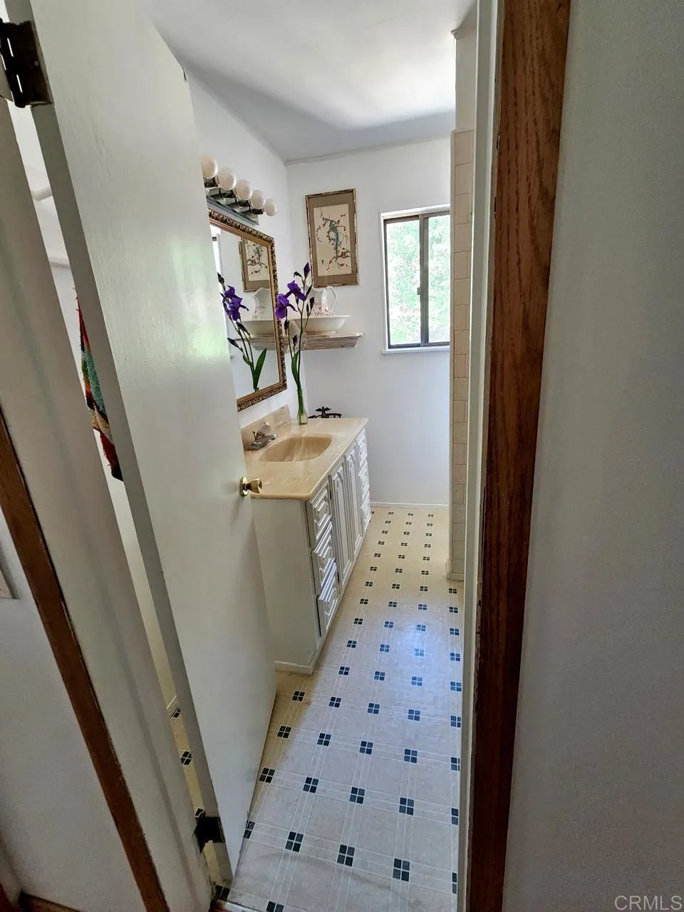 https://cdn.realtyfeed.com/cdn/127/306703790/01d59be819cbbcd7e7213fce174520ad.webp