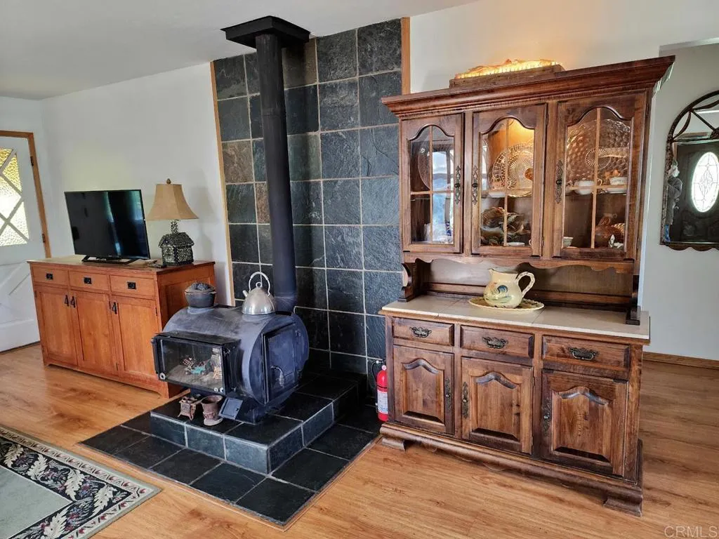 https://cdn.realtyfeed.com/cdn/127/306703790/4f4f24cadfec30e8db0c4f9bc835763f.webp