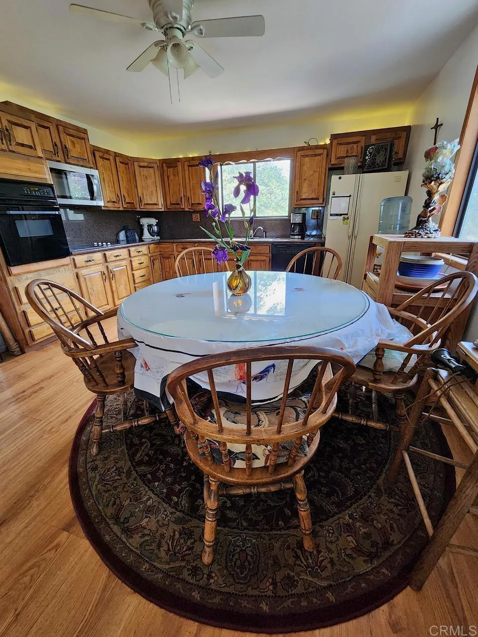 https://cdn.realtyfeed.com/cdn/127/306703790/cf9590e313d7e3ee53038a1a008774d0.webp