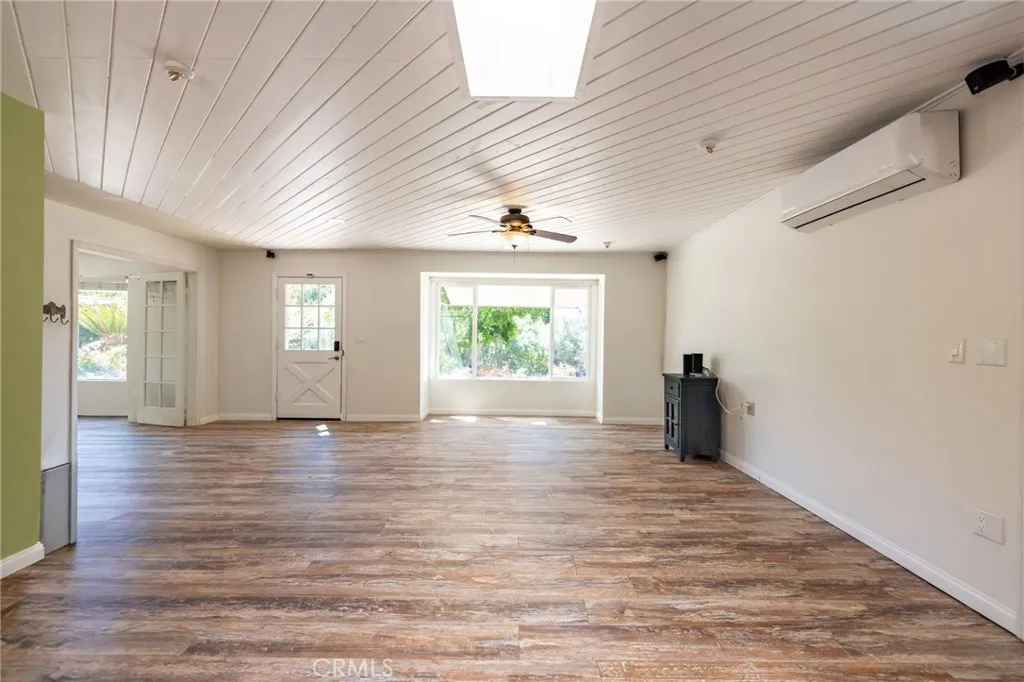 https://cdn.realtyfeed.com/cdn/127/306703792/70a01d33b7f582eb65ed2e6fa3dfcd63.webp