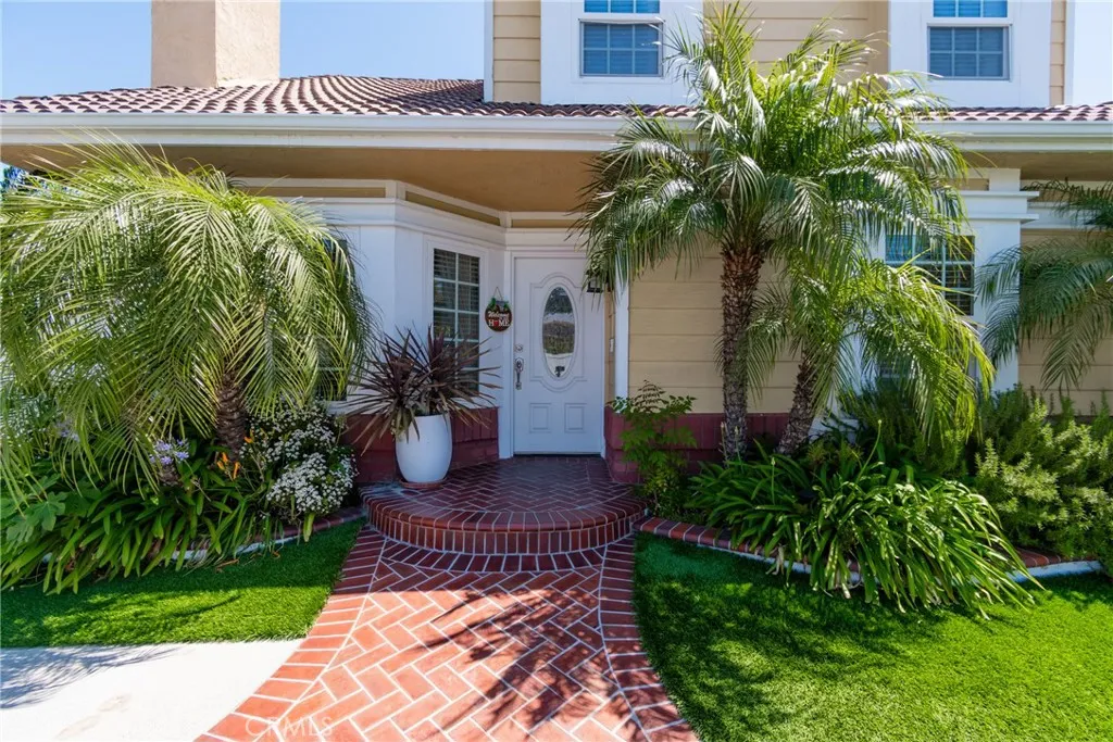 Mission Viejo, CA 92692