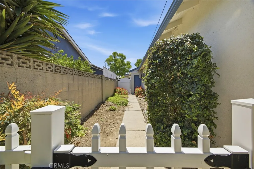 1411 Concord, Orange, CA, 92867