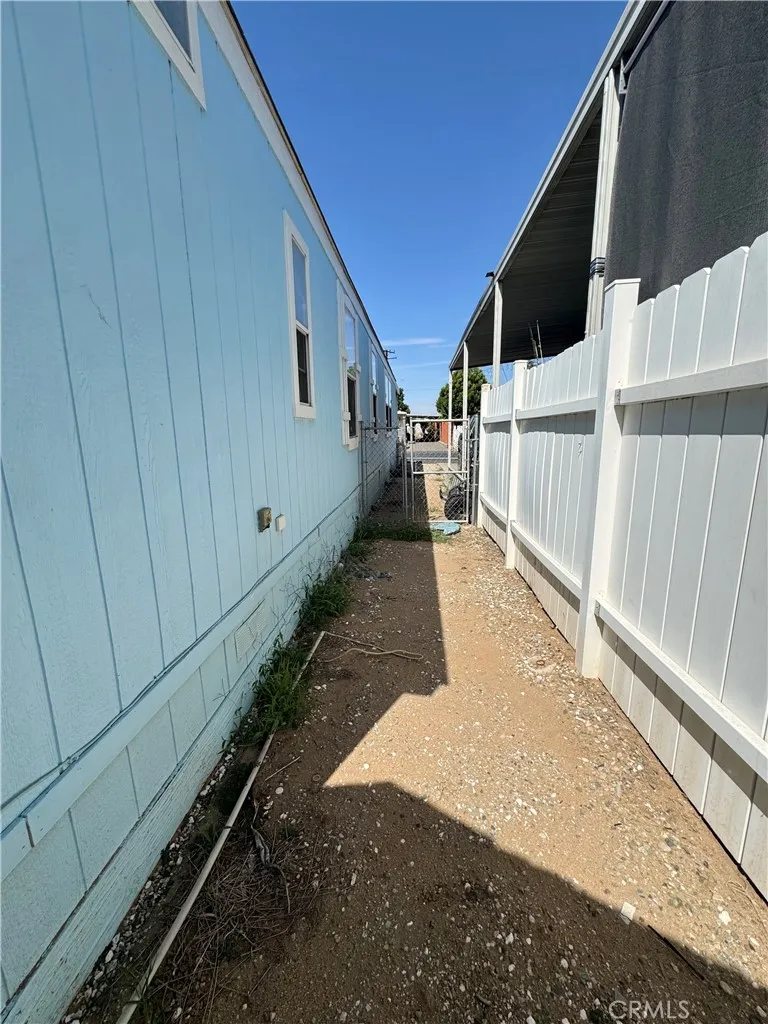 12101 Indiana, Riverside, CA, 92503