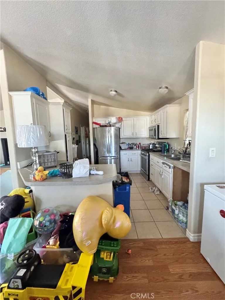 12101 Indiana, Riverside, CA, 92503