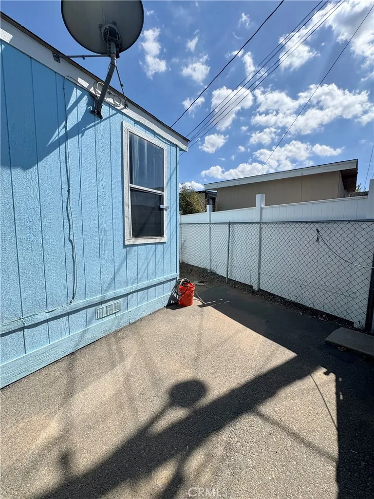 12101 Indiana, Riverside, CA, 92503