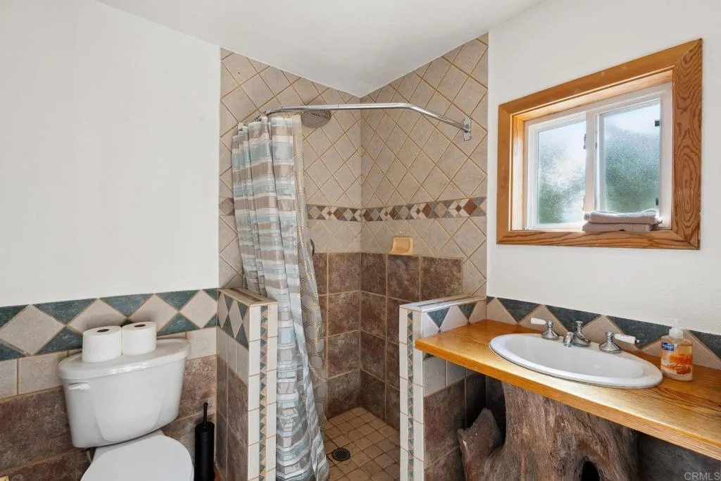 https://cdn.realtyfeed.com/cdn/127/306703857/9585df9bb0fde82d3a80fa22e3c564aa.webp