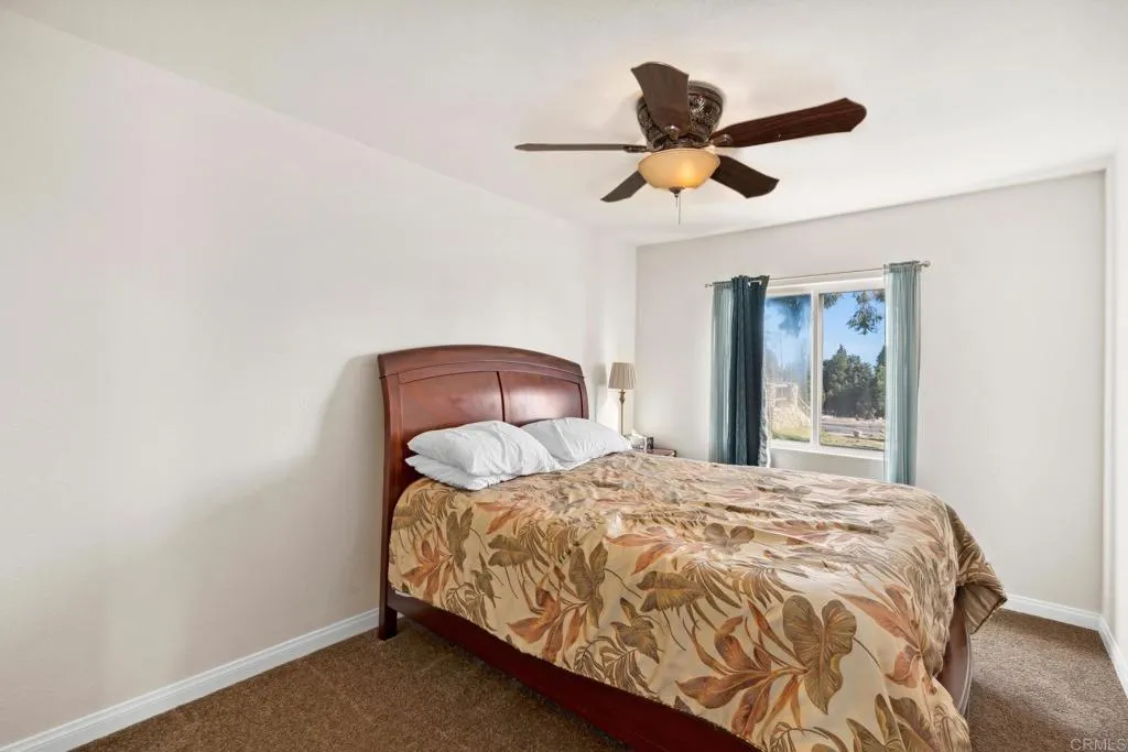 https://cdn.realtyfeed.com/cdn/127/306703857/a5682ca9f016dd681b94b62699b9bac7.webp