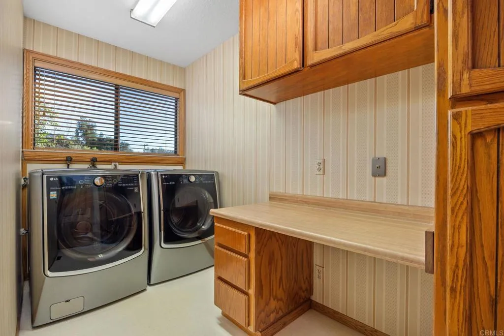 https://cdn.realtyfeed.com/cdn/127/306703873/944548fcb2f62da0cd8941e74ad47c0c.webp