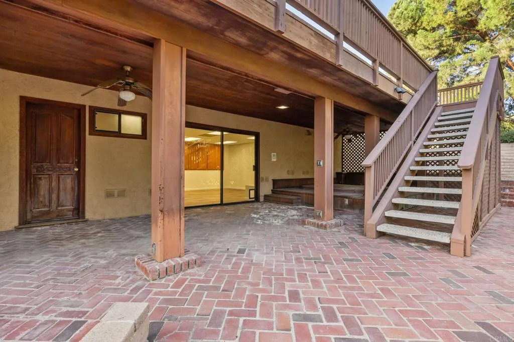 https://cdn.realtyfeed.com/cdn/127/306703873/ca29ebb798e93a0204edec463bf9bff9.webp