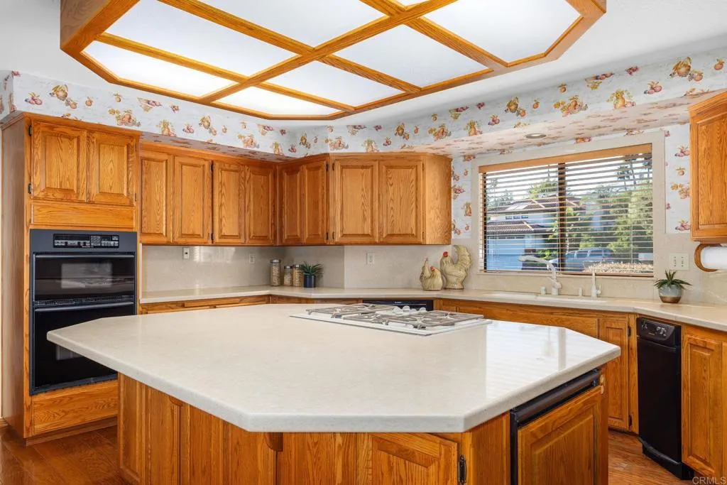 https://cdn.realtyfeed.com/cdn/127/306703873/eae4859afa4882cb5ecd28b52c507452.webp