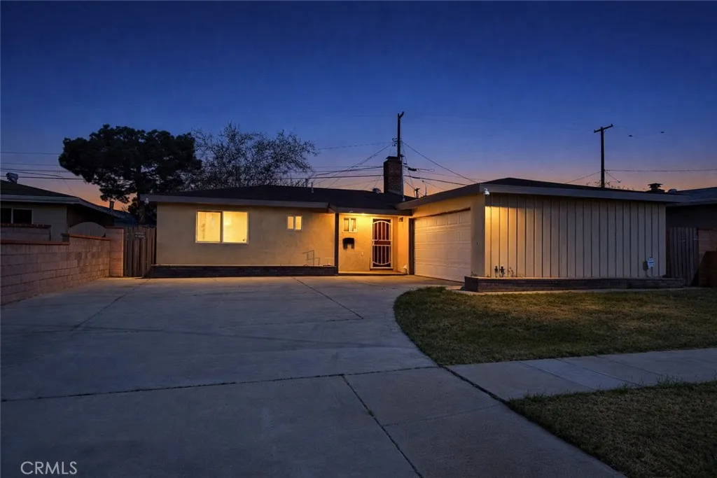 Lancaster, CA 93535