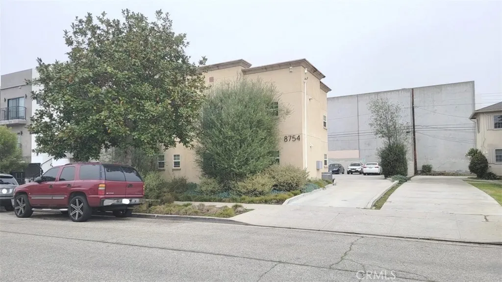 Los Angeles, CA 90045