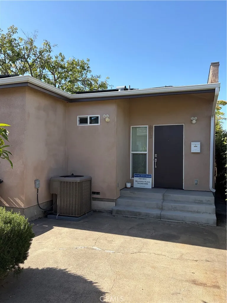 Orange, CA 92868