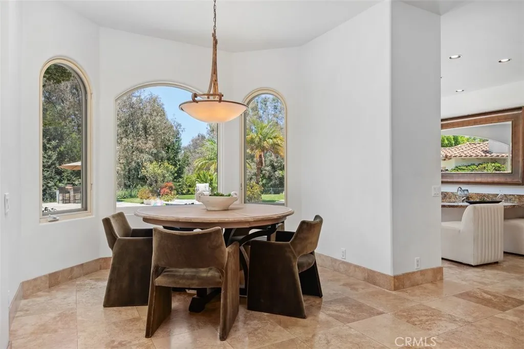 https://cdn.realtyfeed.com/cdn/127/306703895/15231e7e01b7306d654fa0c77624273b.webp