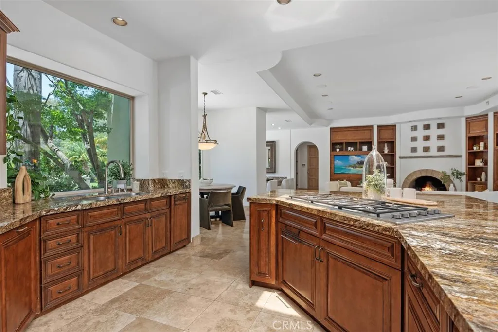 https://cdn.realtyfeed.com/cdn/127/306703895/b08101e87550881849bacee0989b3661.webp