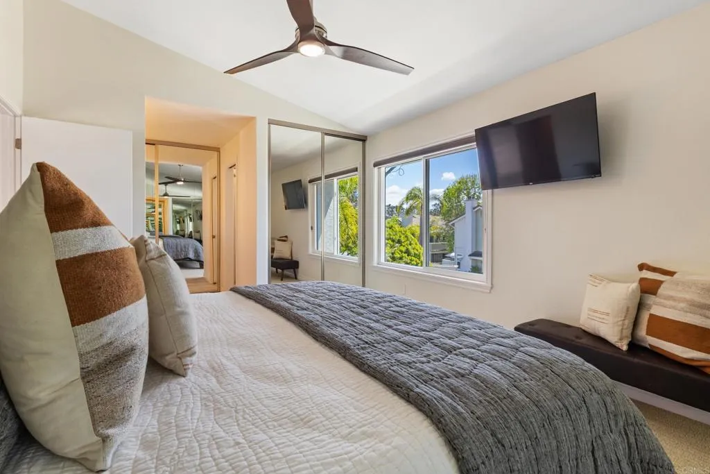 https://cdn.realtyfeed.com/cdn/127/306703916/001632568af887697b075bc9aceff748.webp