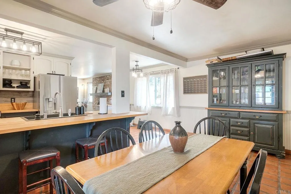 13833 Los Coches Road, El Cajon, CA, 92021