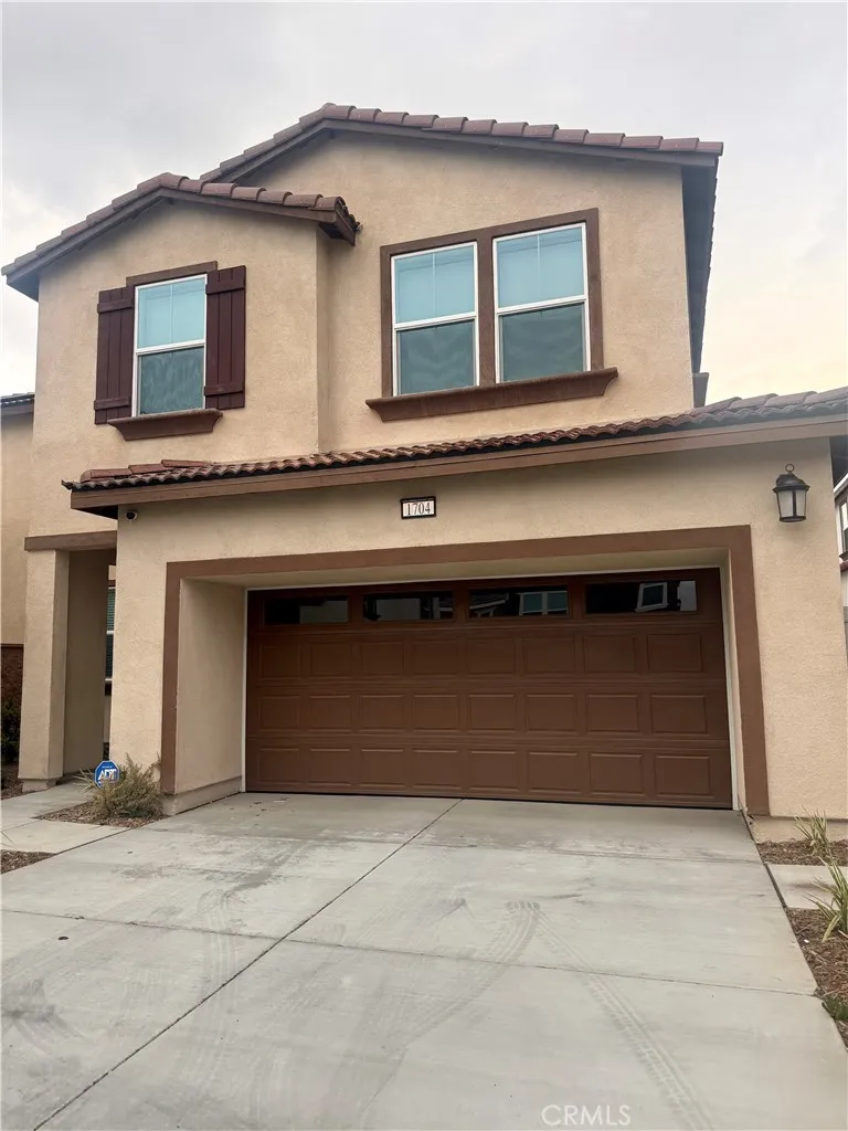 Rialto, CA 92376