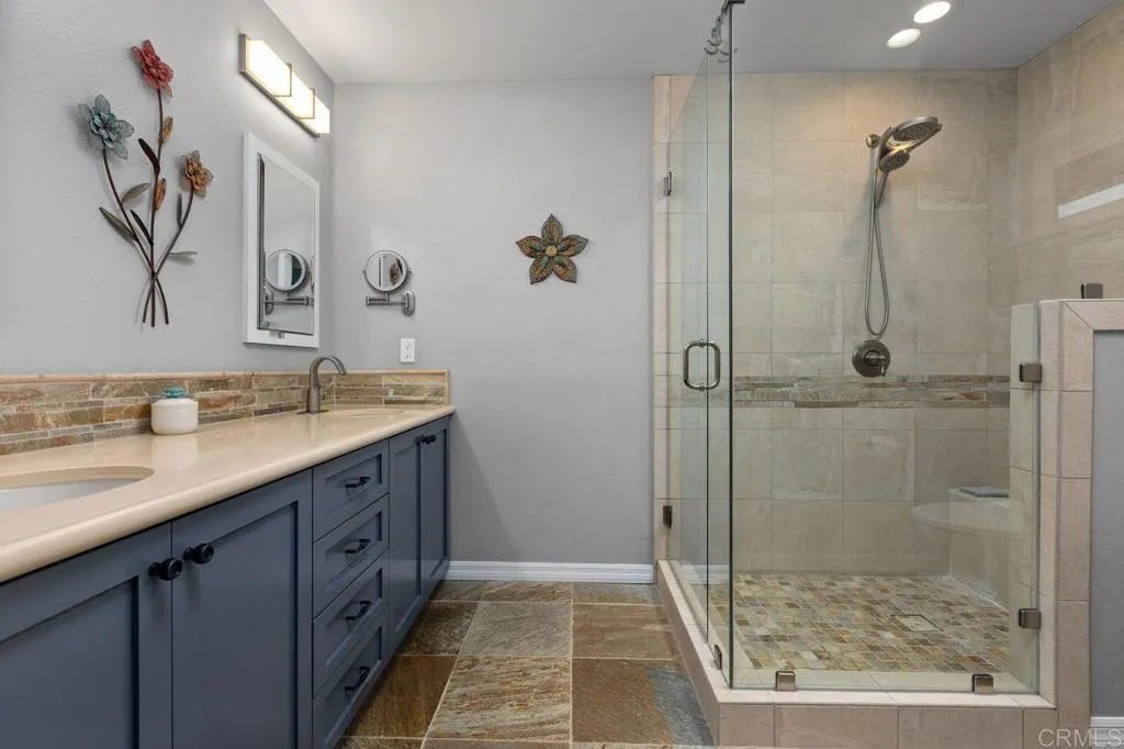 https://cdn.realtyfeed.com/cdn/127/306704018/00bb68125d532d965f9199a397a98a3f.webp