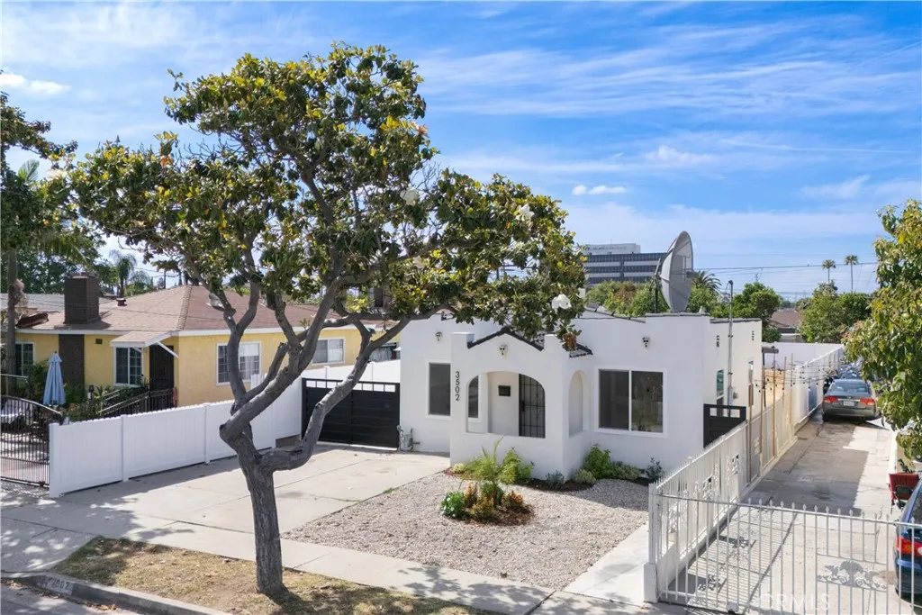 3502 111th Place, Inglewood, CA, 90303