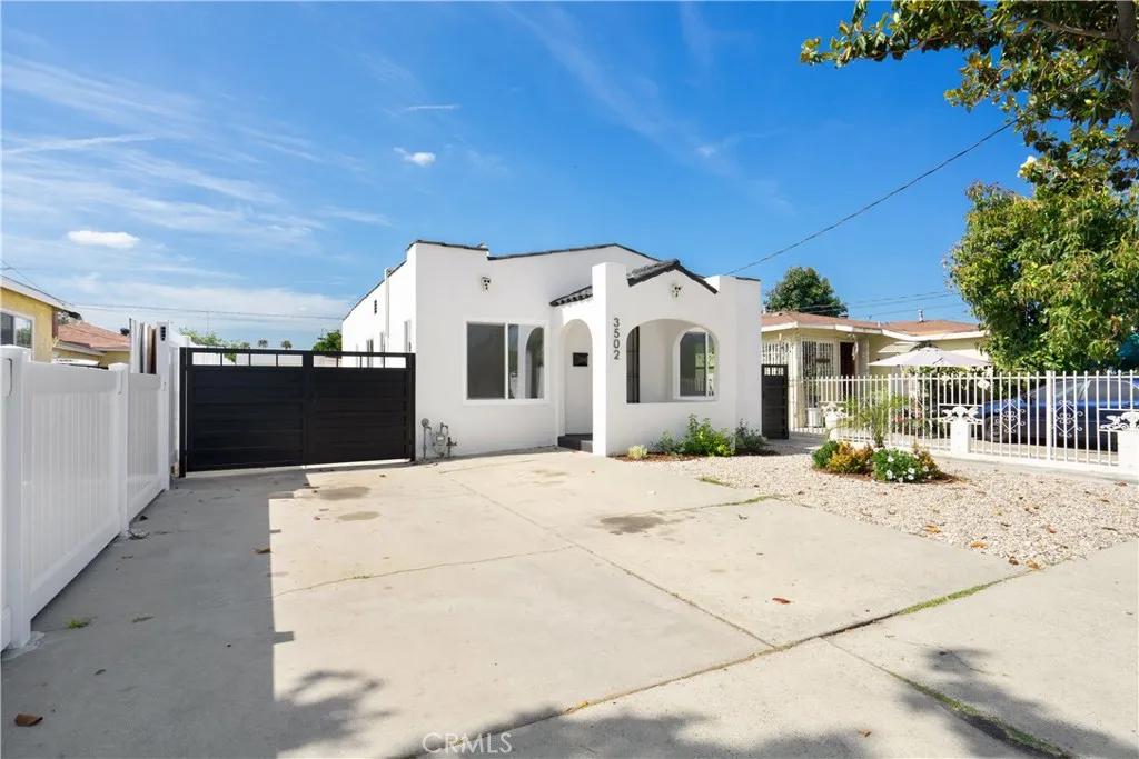 3502 111th Place, Inglewood, CA, 90303