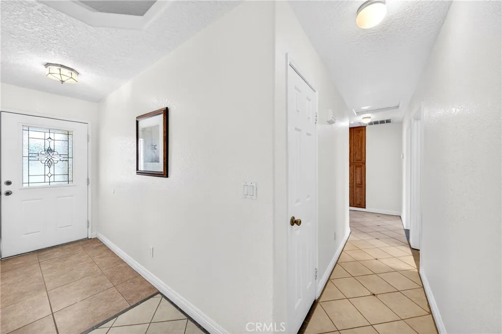 1246 Locust, Pinon Hills, CA, 92372