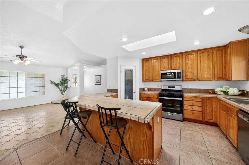 1246 Locust, Pinon Hills, CA, 92372