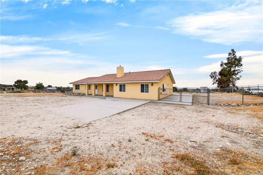 1246 Locust, Pinon Hills, CA, 92372
