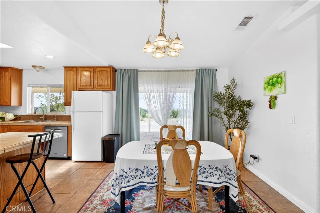 1246 Locust, Pinon Hills, CA, 92372