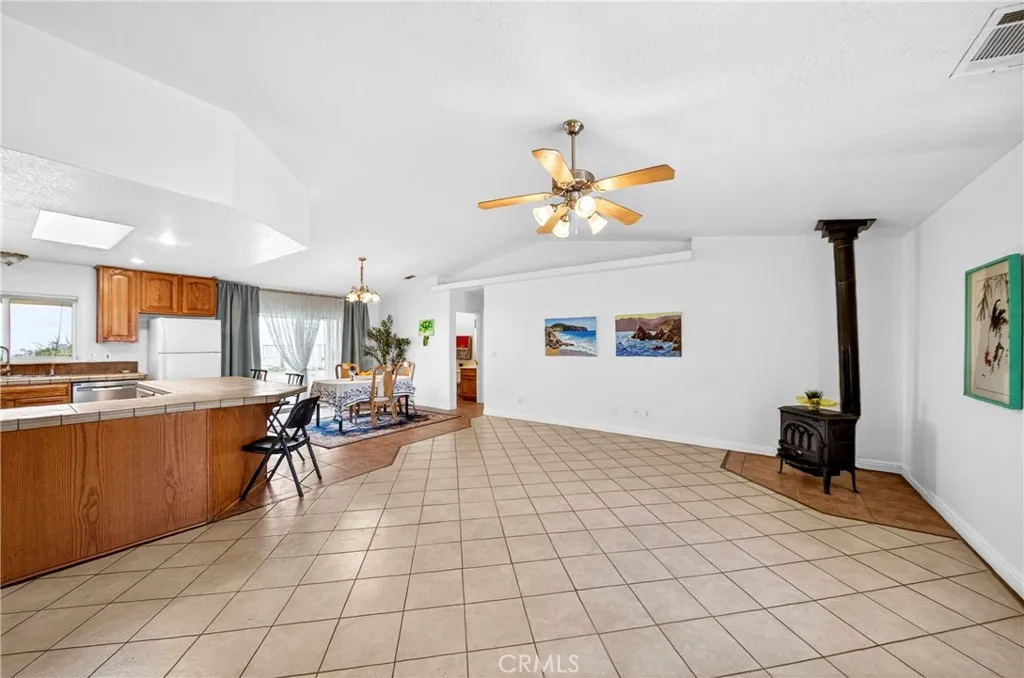 1246 Locust, Pinon Hills, CA, 92372
