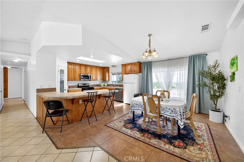 1246 Locust, Pinon Hills, CA, 92372