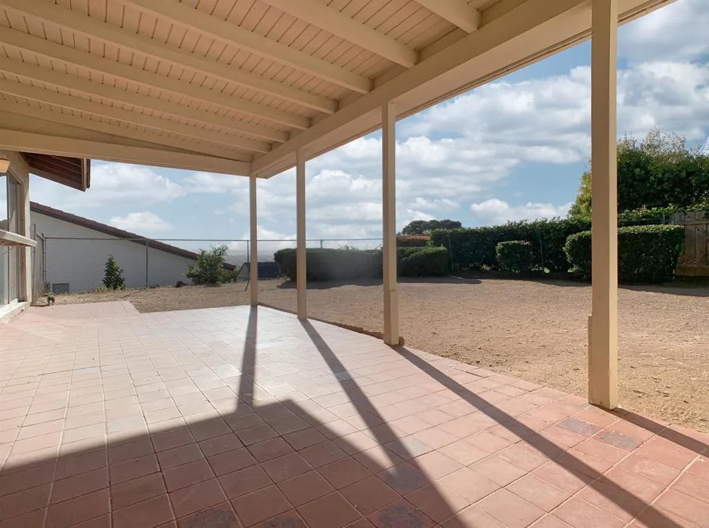 https://cdn.realtyfeed.com/cdn/127/306704063/52157b53e4e8b03fbf7238ed348c4c61.webp