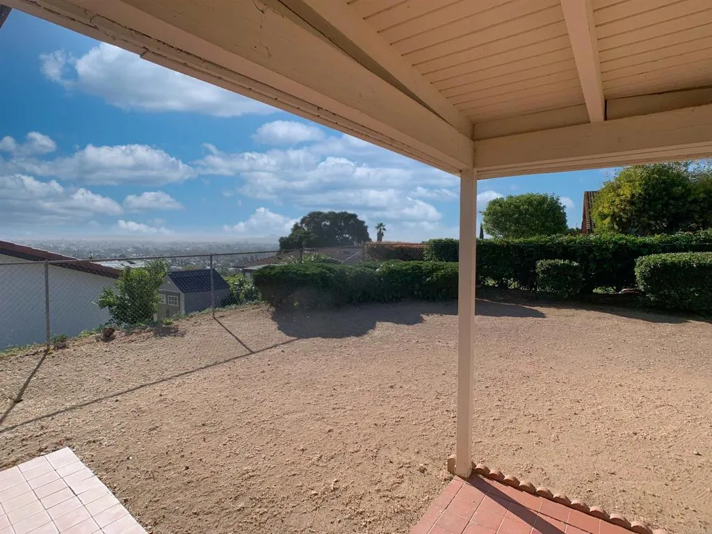https://cdn.realtyfeed.com/cdn/127/306704063/848e3de173b2a541879bd77ffd510fe8.webp
