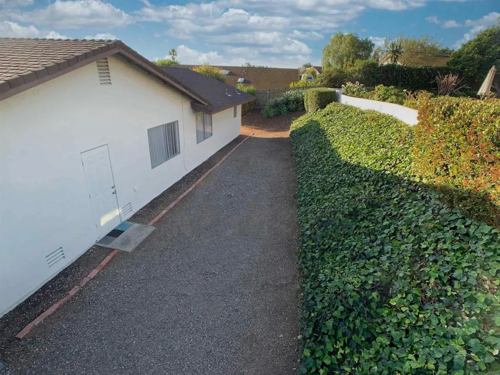https://cdn.realtyfeed.com/cdn/127/306704063/fdfa2b3b7680b633a1e6e8916f4f4970.webp