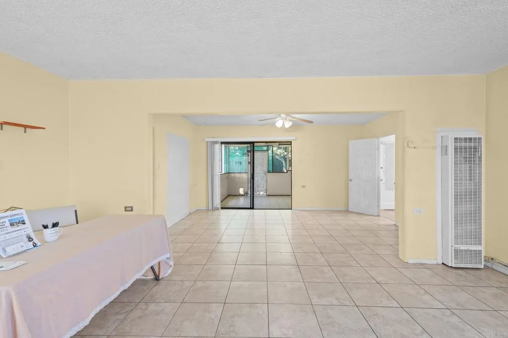 https://cdn.realtyfeed.com/cdn/127/306704070/29f324081d03fca5a5aa109d72fbb830.webp
