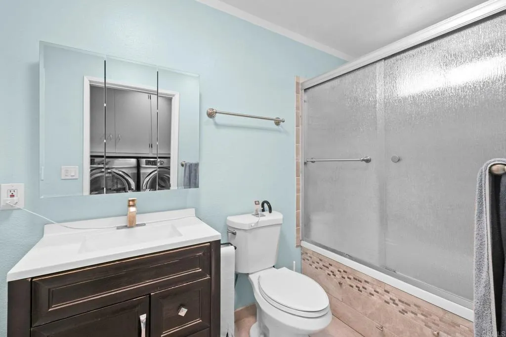 https://cdn.realtyfeed.com/cdn/127/306704070/70ce806b249793b681d7162afecf46b5.webp