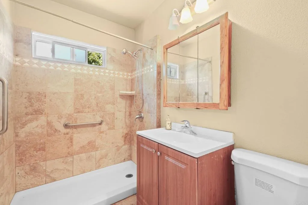 https://cdn.realtyfeed.com/cdn/127/306704070/cc2731ef179230d45351cee1b7fd9527.webp