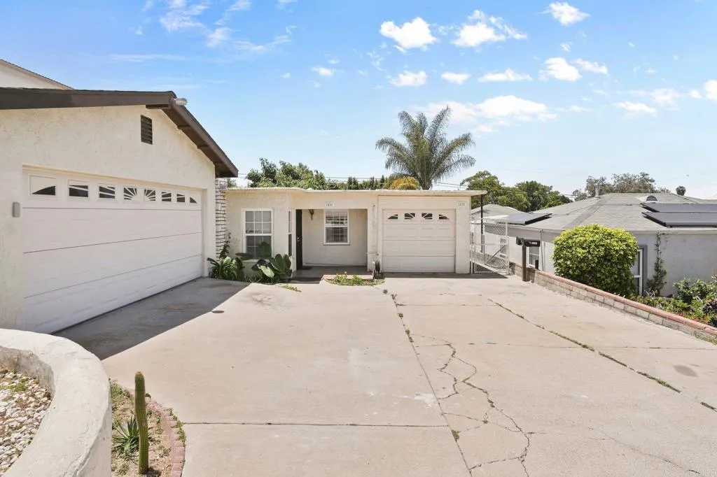 https://cdn.realtyfeed.com/cdn/127/306704070/f8590a6198d7fc81050177e77399908c.webp