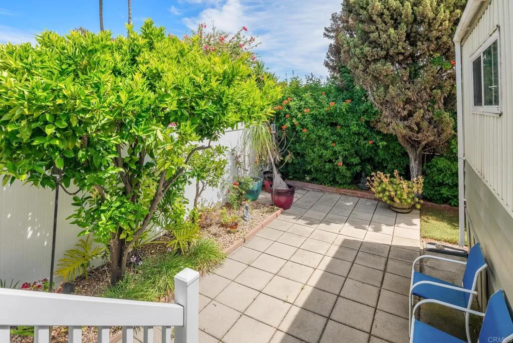 https://cdn.realtyfeed.com/cdn/127/306704107/91cc4e08fcdd7f323d54d4c948015d25.webp