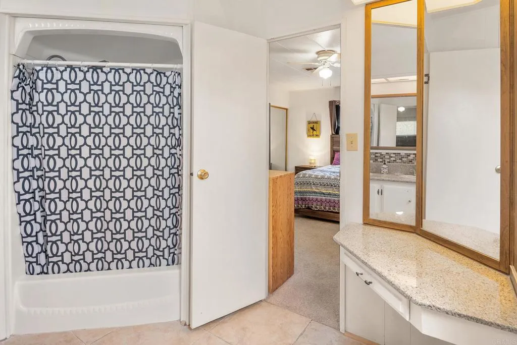 https://cdn.realtyfeed.com/cdn/127/306704107/9bcd8f64bc0c855d5601c18fcb12d80e.webp