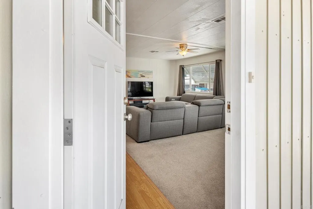 https://cdn.realtyfeed.com/cdn/127/306704107/b536525d63a0c7dfffed809842701553.webp