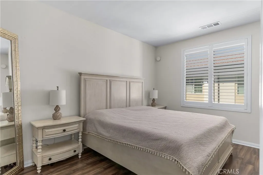 135 Neptune, Irvine, CA, 92618