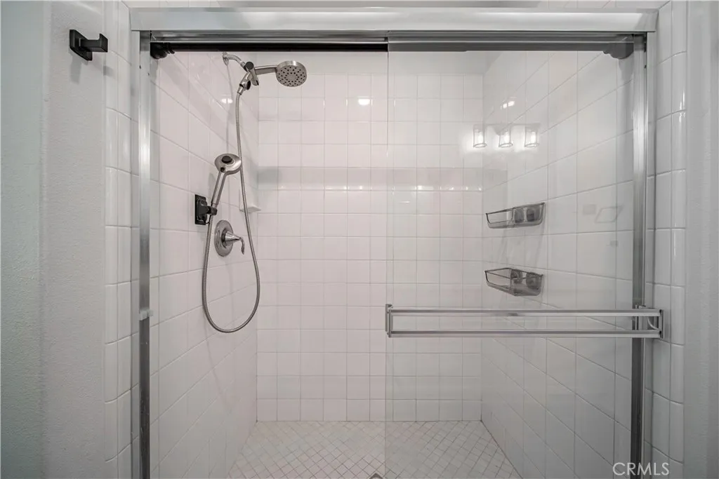 135 Neptune, Irvine, CA, 92618